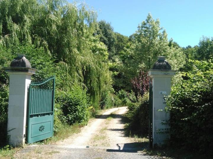 272 Le Valon Apartment Blou Exterior photo